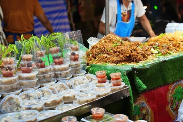 Koh Samui Chak Phra and Thod Pha Pa Festival 2025