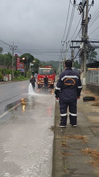 Koh Samui Municipality Undertakes Major Road Cleaning Operation