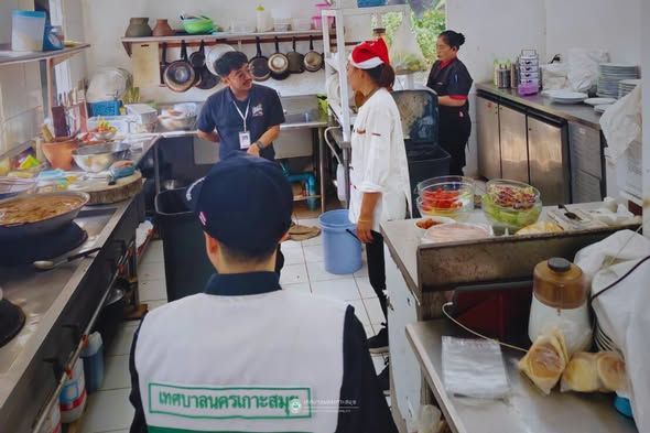 Koh Samui City Municipality's Environmental Protection Initiatives